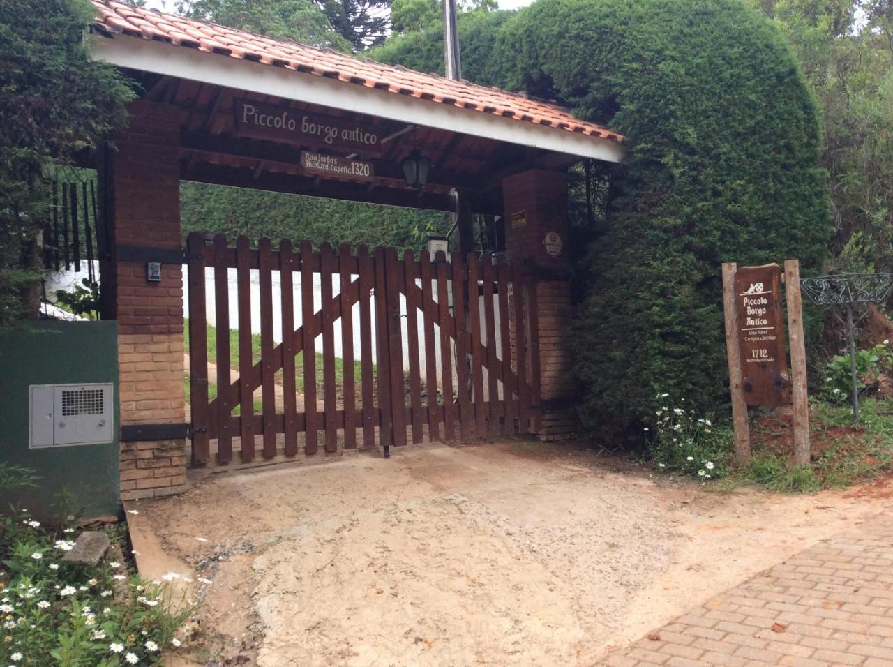 Piccolo Borgo Antico - Rifugio Del Falco Campos do Jordão Exterior foto